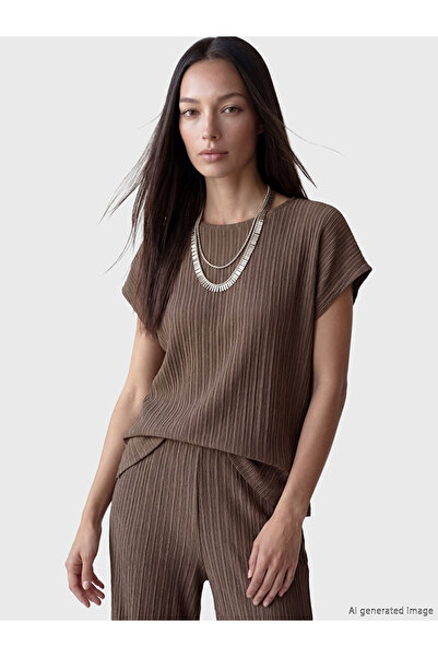 LC Waikiki Rmz Gi̇yi̇m Farkiyla Zero Roba Collar Textured Women's T-Shirt