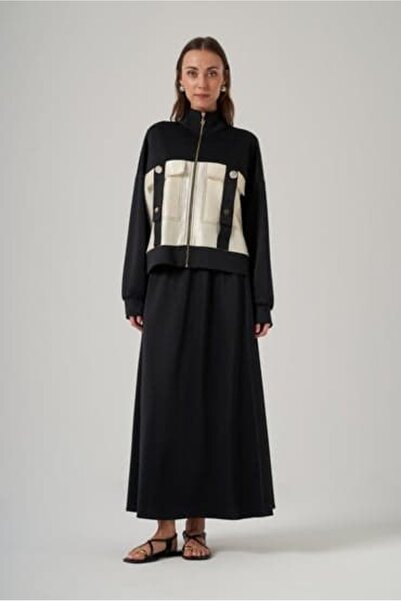 Nuss 1074 Suit with Vertical Belt and Detailed Skirt