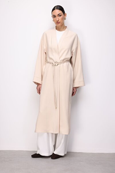 Mizalle Viskoz Kemerli Bej Rengi Kimono