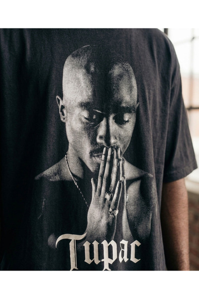 Bebece Tupac baskılı %100 pamuk t shirt