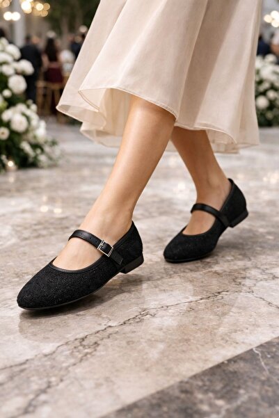 FLARF حذاء نسائي أسود يومي مريح ذو أشرطة مطاطية وتفاصيل خياطة ومفصلات مطاطية ...