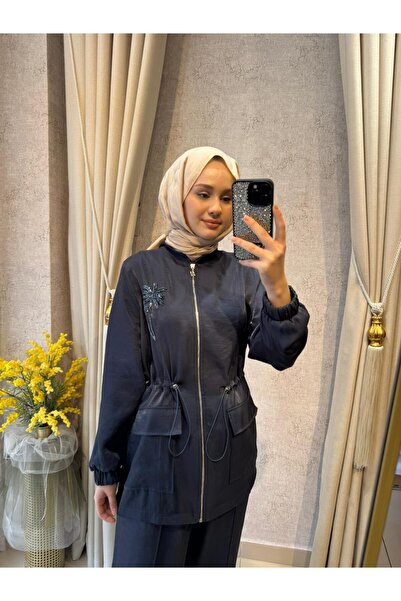 Nuss 1032 Yaka Boncuk İşleme Detaylı Pantolonlu Takım Lacivert