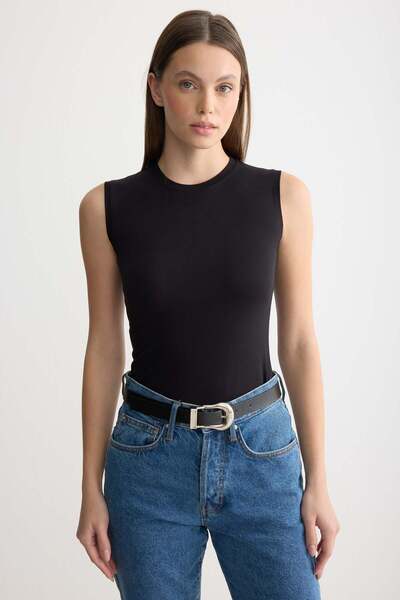 ossons Siluet Modal Αθλητικό Τοπ – Ελαστικό, Μαλακό και Συσφιγκτικό Μαύρο Τοπ...