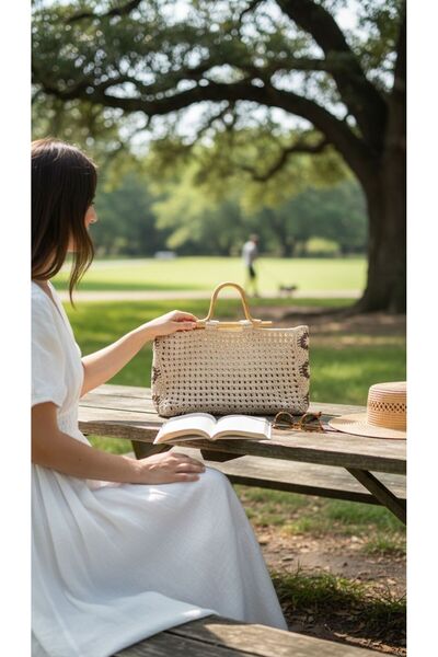 TooHot Дамска сламена ръчно плетена чанта с флорален мотив и дървен детайл