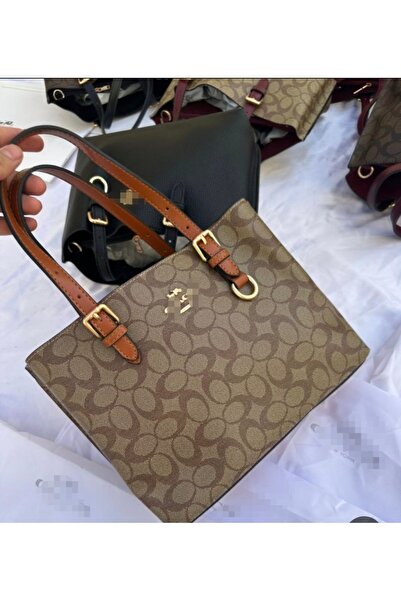 Generic Clutch Bag and shoulder bag, high quality, with accessories, no box