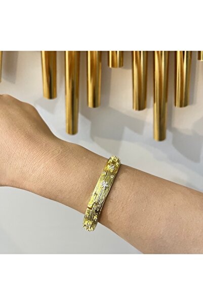 Addniere Gold İtalyan Dokulu Zirkon Taşlı Çiçek Desenli Kelepçe Bileklik