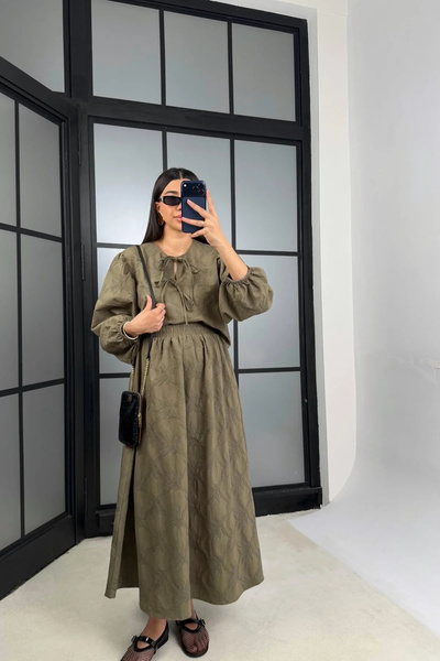 Lusin قميص نسائي كاكي مطرز بالزهور مع تنورة مبطنة بخصر مطاطي، طقم من قطعتين