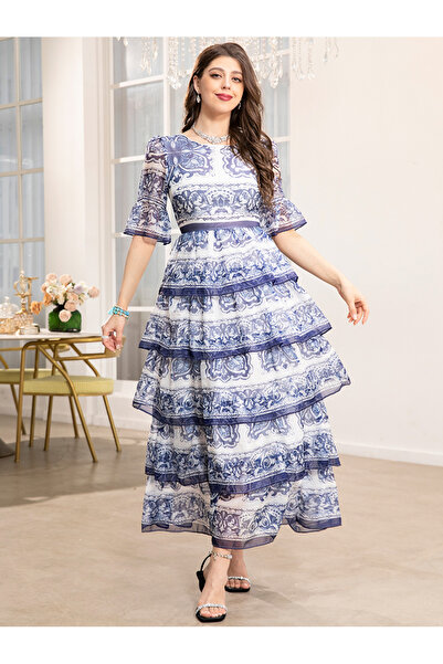 FridayIn قفطان أنيق بياقة مستديرة وتصميم متباين الألوان ونقش متموج من الشبك م...