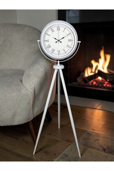 Leyaton ساعة أنيقة بأرقام رومانية وحامل ثلاثي القوائم RVRYT-RS345