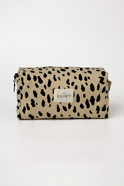 the ramify Dalmatian Pattern Gabardine Large Size Quilted Makeup Bag