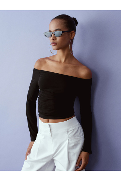 Dilvin 32675 Off-The-Shoulder Top-Black