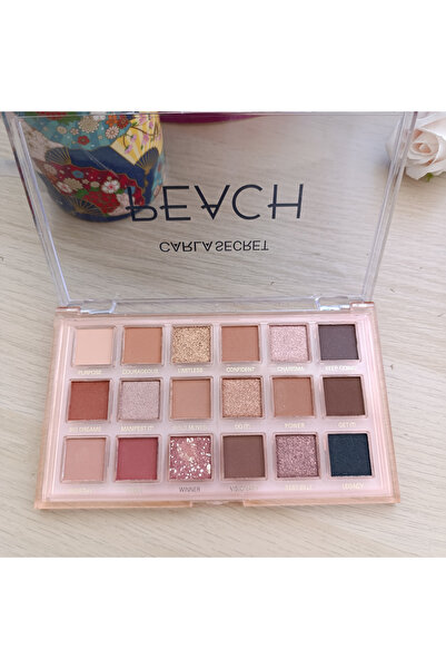 Carla Secret Peach Eyeshadow Palette – 18 Matte, Pearlescent and Glitter Shades