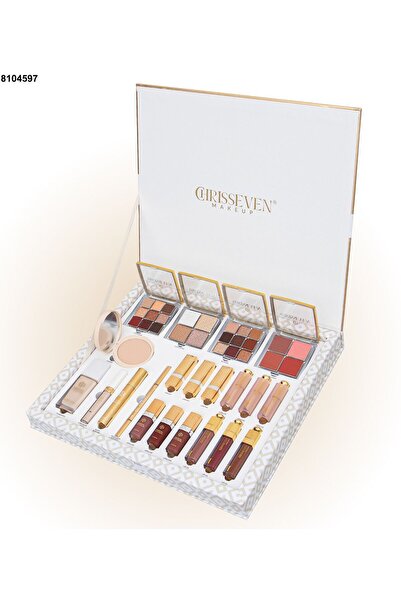 CHRISSEVEN Chris Seven makeup box, 21 pieces.