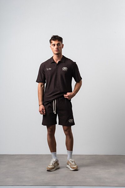 Respire طقم شورت تي شيرت رجالي 242 مطرز بقصة عادية باللون البني