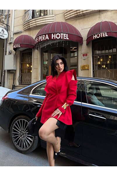 ZF BUTİK سترة نسائية بتصميم مفصل على الكتف