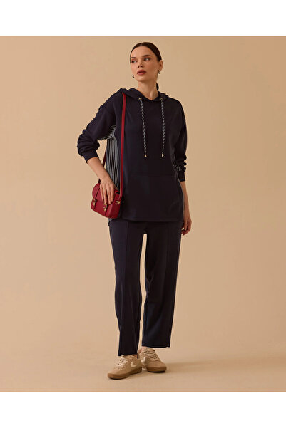 SEÇİL KAPÜŞONLU ARKASI ÇİZGİLİ TAKIM