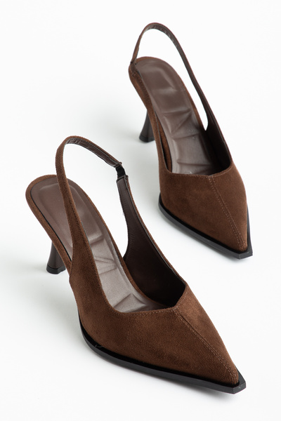 ELEVAM Pantofi stiletto cu toc, din piele intoarsa maro, cu varf ascutit, pen...