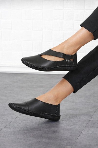 STOCON Жіноче чорне повсякденне комфортне взуття Lourenza STC1289