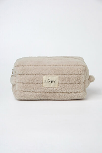 the ramify حقيبة مكياج مبطنة كبيرة الحجم من الفرو المخطط باللون البيج