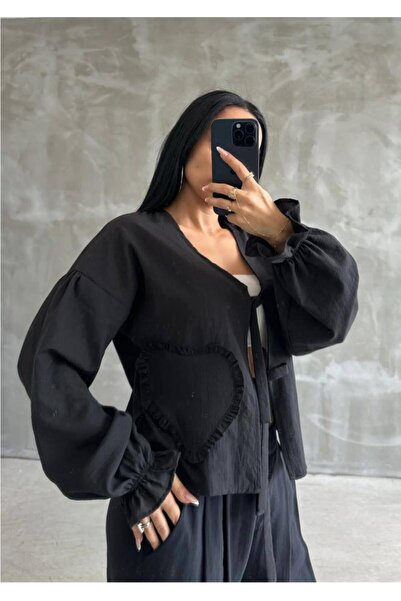 Lunea Womens قميص نسائي أسود بنمط قلب مربوط