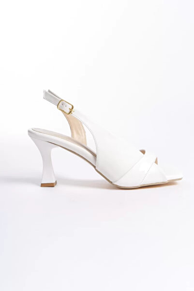 Generic Brand Women's White Patent Leather Detailed Heeled Sandals Tr13My01C