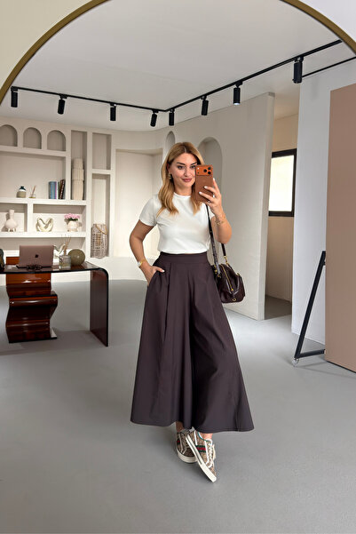 Sezgi Tekin Καφέ παντελόνι με λεπτομέρεια πιλίζας