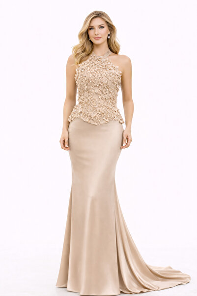 Hüseyin Baştürk Üç Boyutlu Çiçek İşlemeli Balık Form Abiye