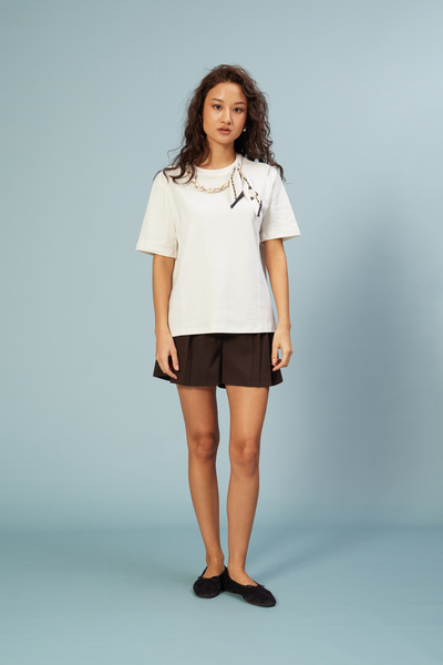 Nisan Βαμβακερό μπλουζάκι με λεπτομέρεια φουλάρι "