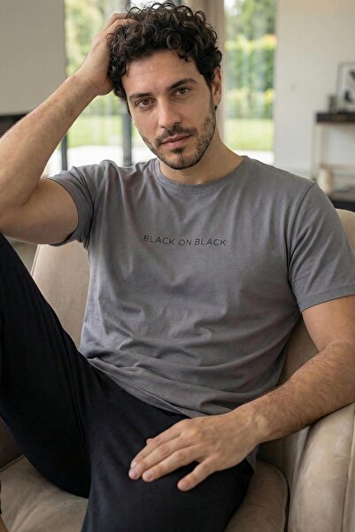 Pijamaevi Ανδρικό σετ πιτζάμες από βαμβάκι με κοντό μανίκι σε αστικό μαύρο σχ...