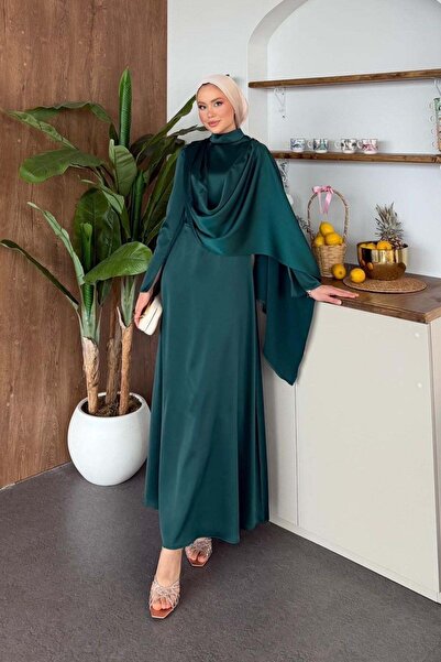 Hazamoda Tailed Satin Evening Dress Emerald