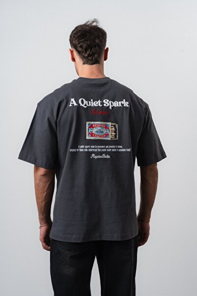Respire تي شيرت رجالي كبير الحجم مطرز بتصميم سبارك مدخن