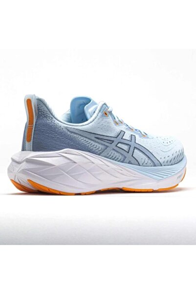 GENERAL Comfortable athletic shoes