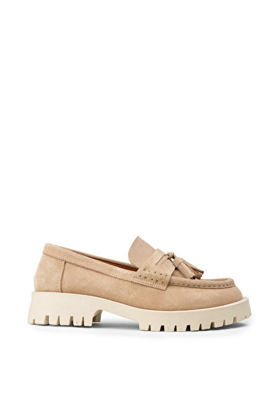Deery Women's Genuine Suede Beige Tasseled Loafer