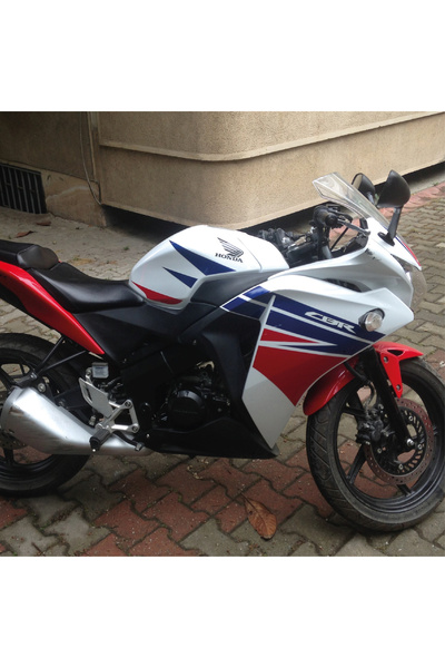 KAPLAMA MERKEZİ CBR 125 R HRC SAG GRENAJ STICKER TAKIM SET