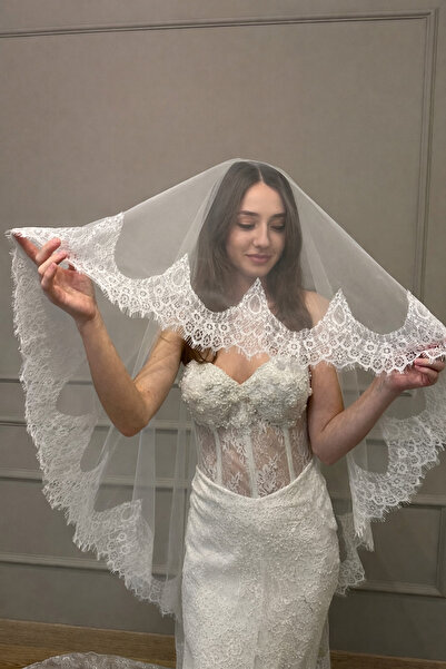 Merve 2 mt Fransız dantel duvak