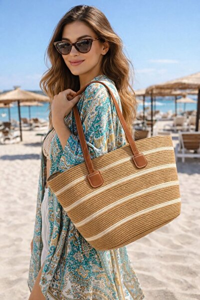 MARBERRY حقيبة نسائية من القش بمقابض من جلد الجمل وتفاصيل خطية