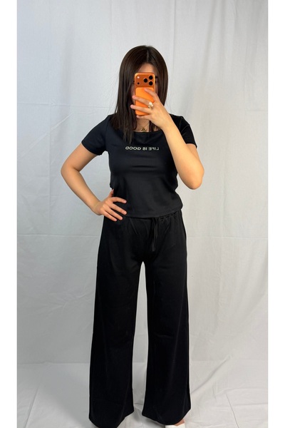 Alizstore Women's Black Basic Set Crop T-Shirt and Wide-Leg Pants Casual Stylish Combination