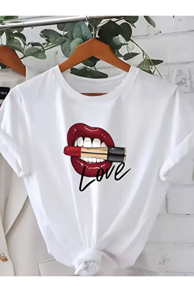 LİNA06 Valentine'S Day Women'S Plus-Size Short-Sleeve T-Shirt with Lip Patter...