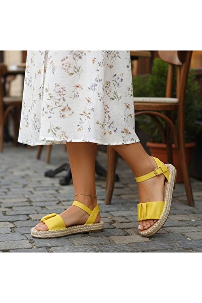 OEM Platform sandals for women, versatile, minimalist model, casual wear, A22...