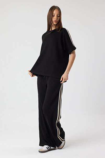 zitex Σετ αθλητικής φόρμας από ύφασμα Modal με φαρδιά μπατζάκια και λωρίδες σ...