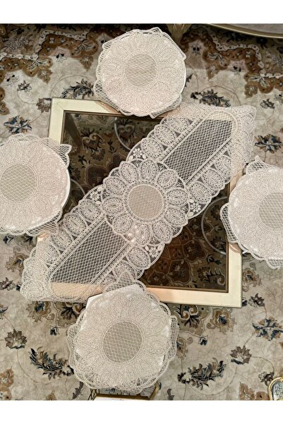 Generic Jewel Table Runner - 5 Pieces - Modern Embossed Table Runners