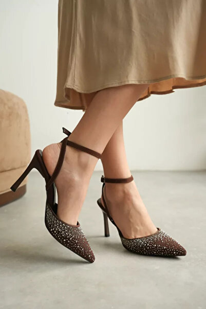 Mulini Women's Bitter Brown Stone Heeled Shoes Tr08Ms22C