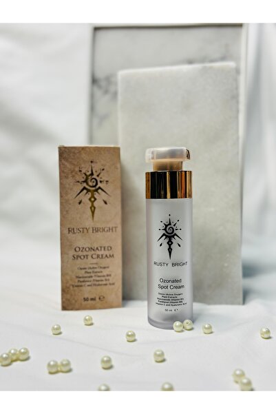 Rusty Bright Ozonlu Leke Karşıtı Cilt Bakım Kremi Arbutin & Niacinamide İçeri...