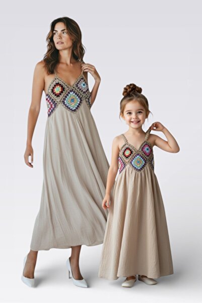Butik ANNE KIZ KOMBİN KREM RENGİ ÖRGÜ YAZLIK ELBİSE