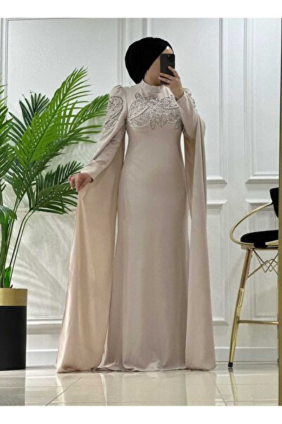 masalabiyem 258342 K 500 فستان سهرة مرصع بالأحجار مع أكمام مزينة بالحجارة