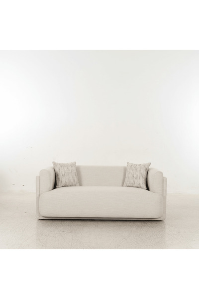 Roots Furniture كنبة فيينا البيضاء لشخصين