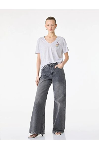 Koton Μπλουζάκι κανονικής εφαρμογής με κέντημα κουνελιού, κοντό μανίκι και λα...