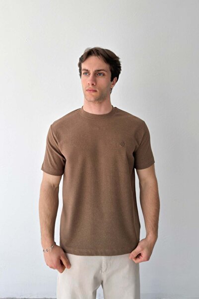 Flaw Wear Minimalna izvezena tkana majica