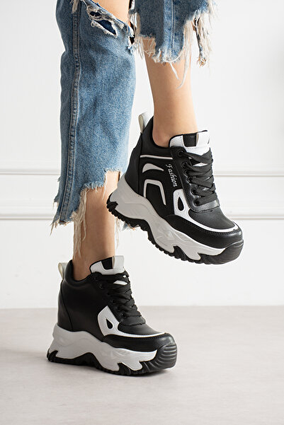 LEYDİ SHOES حذاء زينا الرياضي بكعب مخفي