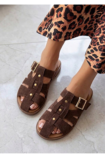 guijarro Papuci / Sandale de damă maro, cu cataramă, din piele naturală de că...